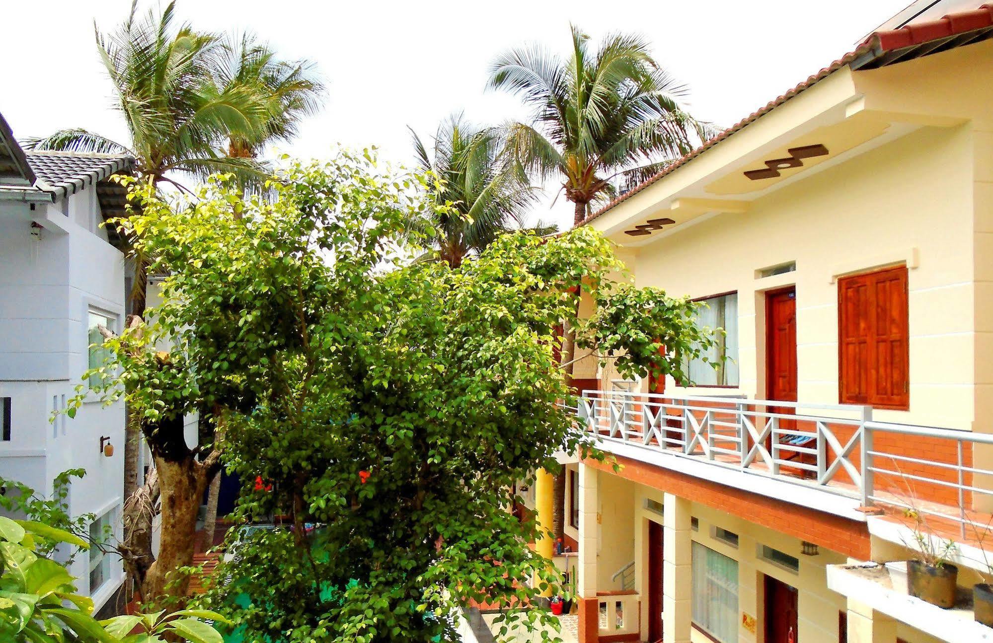 Oyo 614 Phu Quy Resort Exterior photo