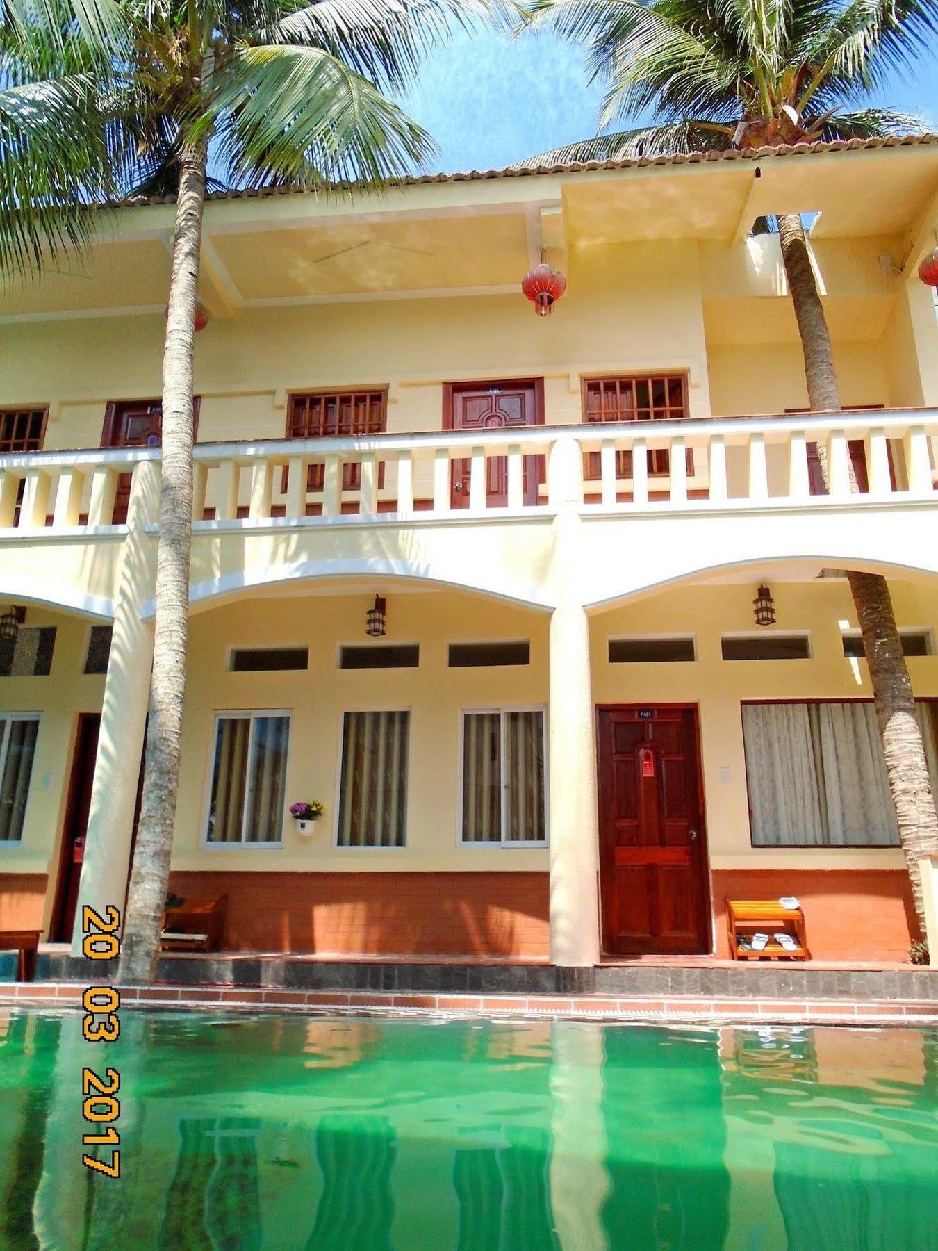 Oyo 614 Phu Quy Resort Exterior photo