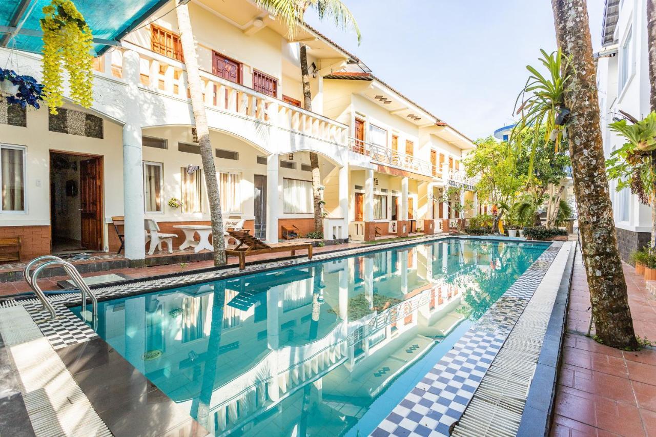 Oyo 614 Phu Quy Resort Exterior photo
